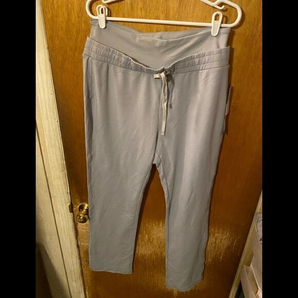 Nydj bottoms - Picture 1 of 4